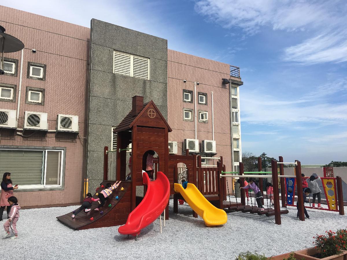 園本部大遊樂場自由遊戲