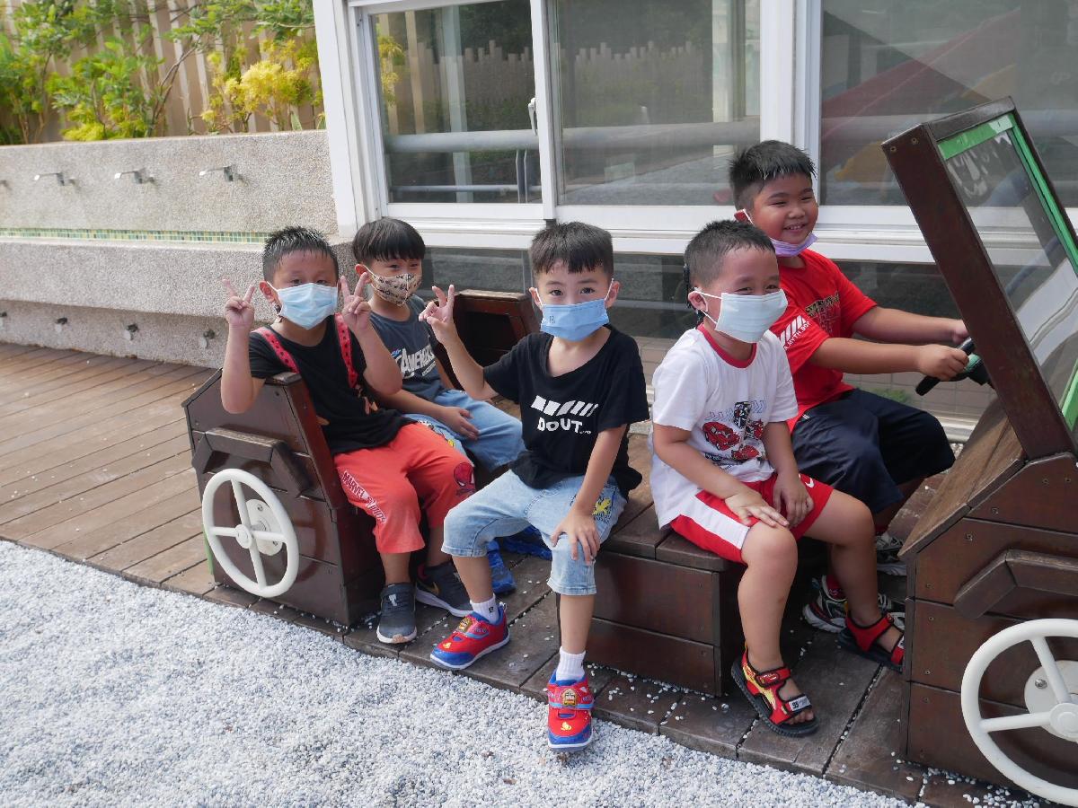 園本部大遊樂場上的扮演遊戲