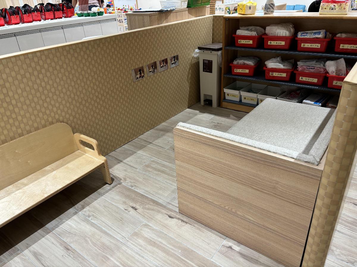 1F2歲專班教室-尿布區