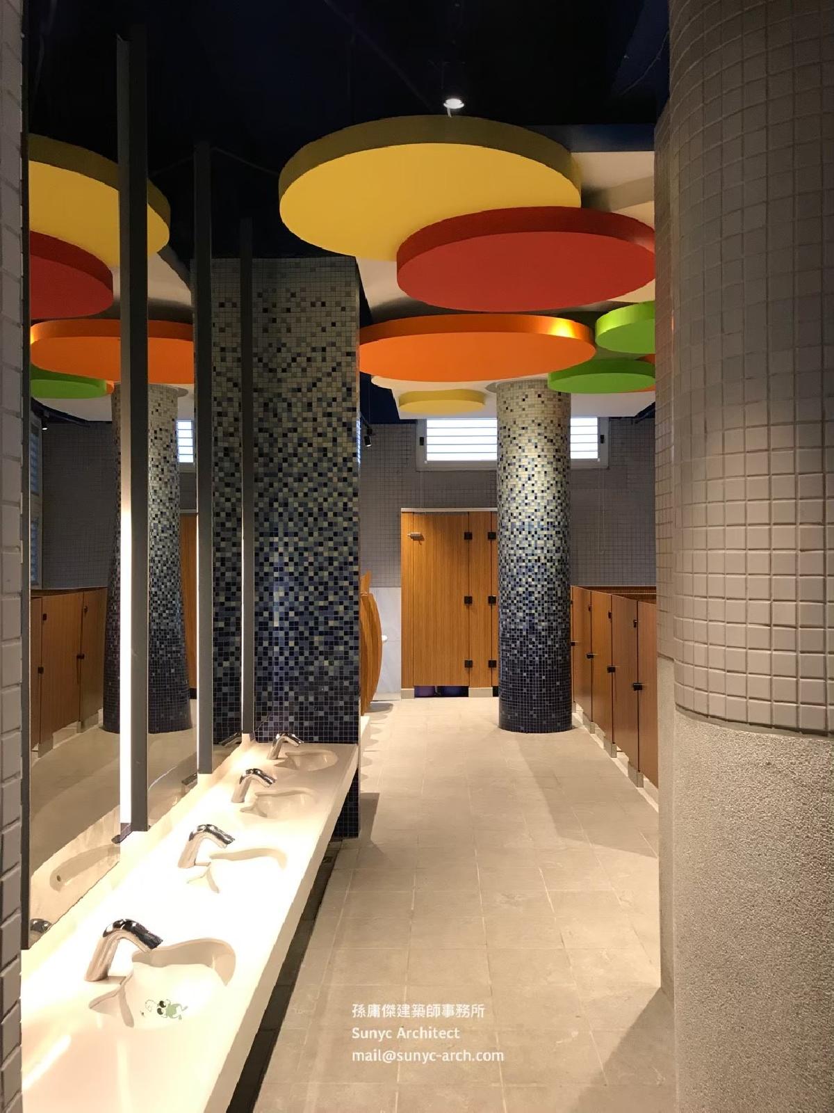 2F廁所-熱帶海洋主題